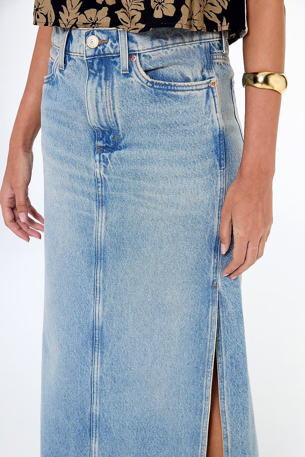 saia jeans longa fenda na lateral — foto 4